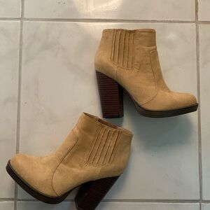 Zara Trafaluc Booties